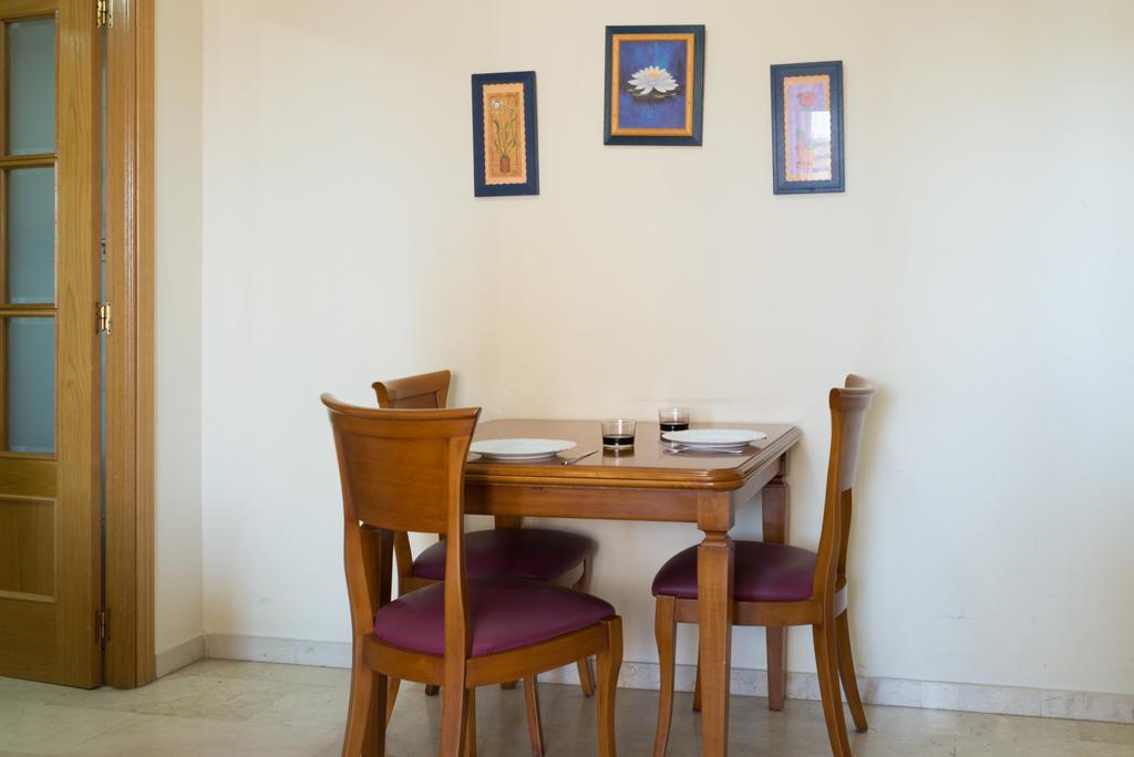 Gemelos 20 Benidorm Habitación foto